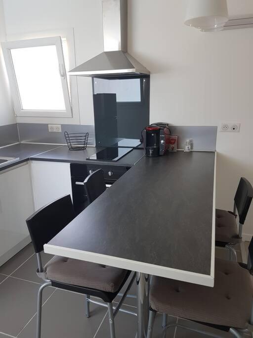 Coquet Et Confortable Appartement T2 로냑 외부 사진
